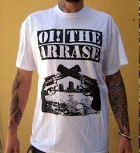 Camiseta blanca Oi! the arrase Pistolas